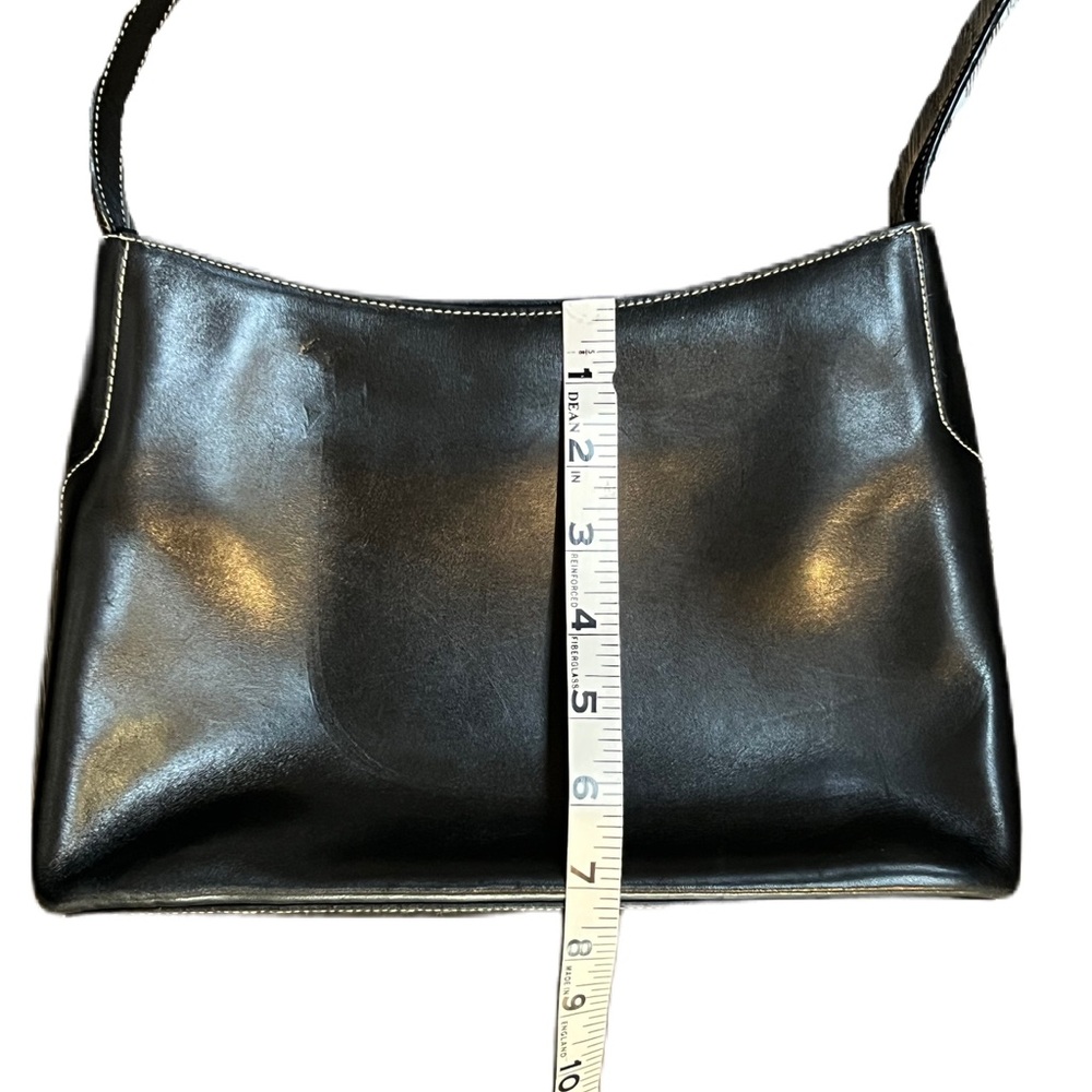 Ralph Lauren Black Leather Shoulder Bag with Silver RL Clasp - Picture 11 of 12